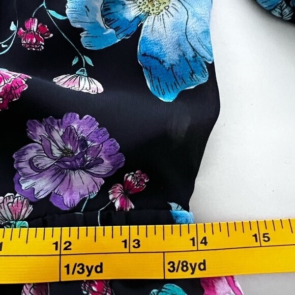 Express Dark Floral Babydoll Mini‎ Dress Ruffled Flowy Lightweight Size 6 - Picture 13 of 15